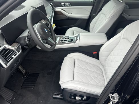 New 2026 BMW X5 sDrive40i w/ M Sport Package RWD image 21