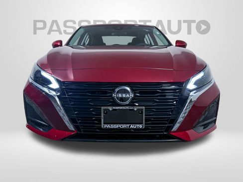 Certified 2023 Nissan Altima 2.5 SV image 3