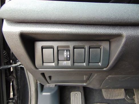 Certified 2025 Subaru Outback Premium AWD/4WD image 19