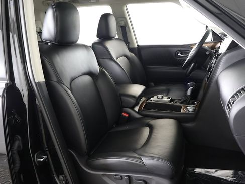 Used 2024 Nissan Armada SL image 33