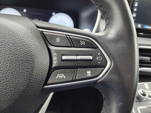 Used 2023 Hyundai Santa Fe SEL w/ Premium Package image 17