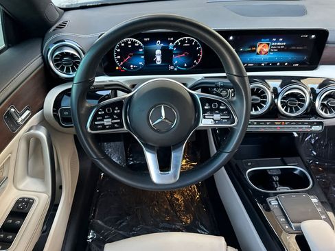 Used 2023 Mercedes-Benz CLA 250 image 13