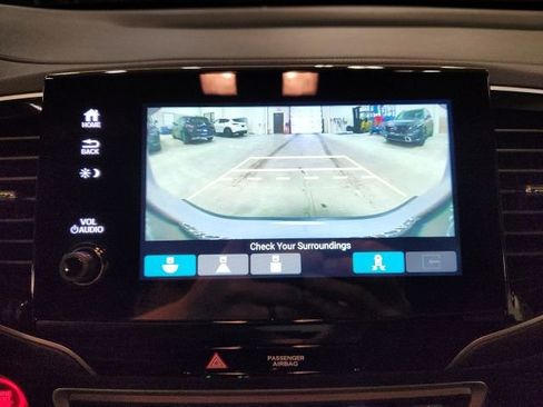 Used 2023 Honda Passport TrailSport image 15