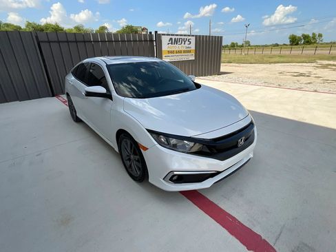Used 2020 Honda Civic EX image 6