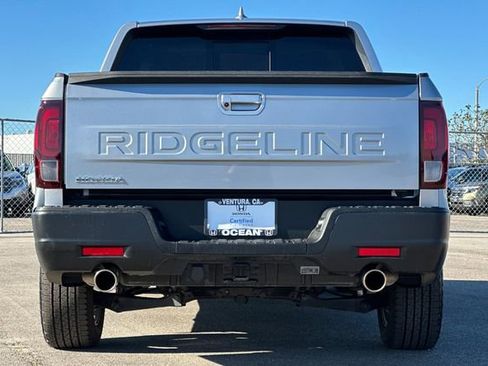 Certified 2025 Honda Ridgeline RTL image 5