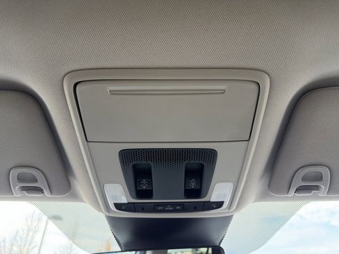 Certified 2023 Honda Pilot Elite image 27