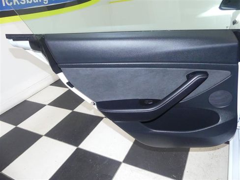 Used 2023 Tesla Model 3 Performance AWD/4WD image 24