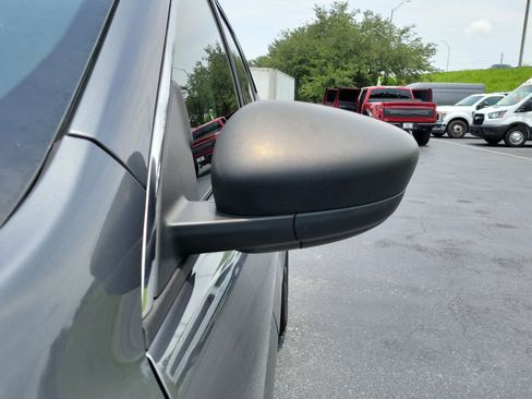 Certified 2022 Ford Escape SE w/ Convenience Package FWD image 4