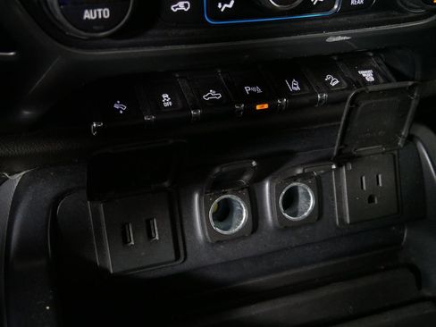 Used 2016 Chevrolet Silverado 3500 LTZ w/ Duramax Plus Package AWD/4WD image 20
