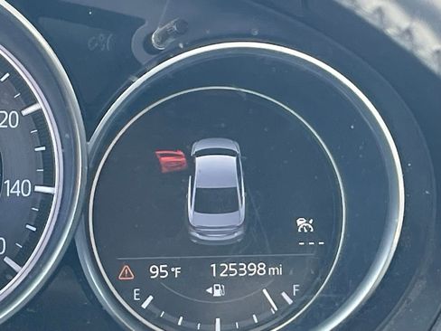 Used 2018 MAZDA MAZDA6 Touring image 12