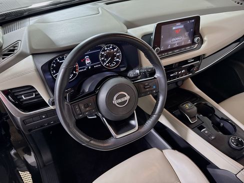 Used 2023 Nissan Rogue SL image 24