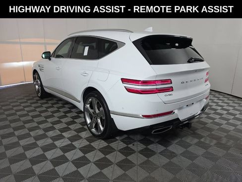 Used 2024 Genesis GV80 3.5T w/ Prestige Package AWD/4WD image 3