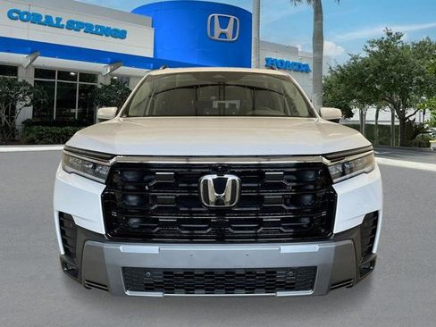New 2026 Honda Pilot Touring image 10