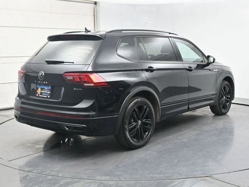Used 2022 Volkswagen Tiguan SE R-Line AWD/4WD image 24