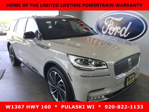 Used 2022 Lincoln Aviator Reserve w/ Equipment Group 201A AWD/4WD image 2