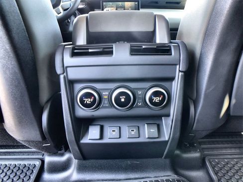 Certified 2021 Land Rover Defender 110 SE image 18