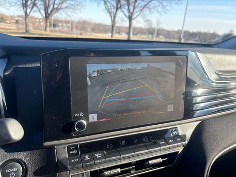 Certified 2025 Toyota Camry LE image 25