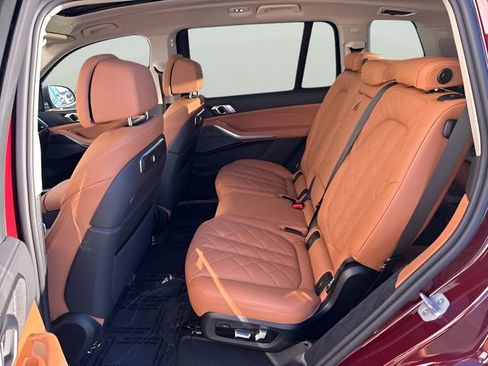 New 2026 BMW X7 xDrive40i image 25