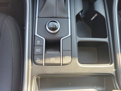 New 2026 Kia Sorento LX image 27