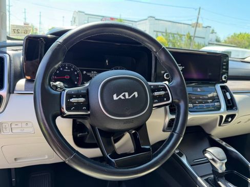 Used 2022 Kia Sorento X-Line EX AWD/4WD image 12
