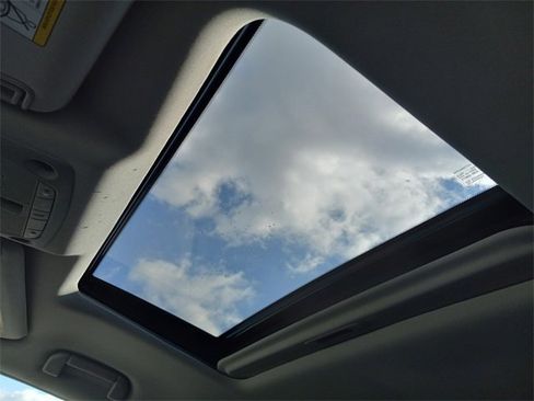 Used 2024 Nissan Armada Platinum w/ Captain's Chairs Package image 28