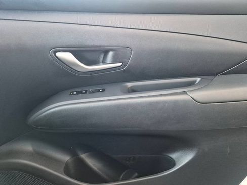Used 2025 Hyundai Tucson SEL FWD image 32