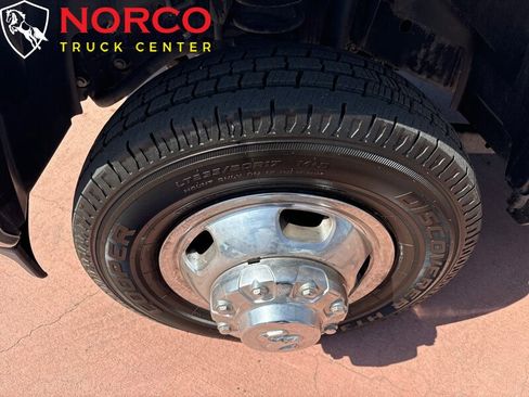 Used 2022 RAM 3500 Tradesman w/ Chrome Appearance Group image 10