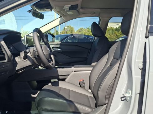 New 2026 Nissan Rogue SV FWD image 6