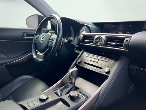 Used 2018 Lexus IS 300 w/ Accessory Package 2 RWD image 32