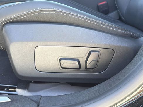 Certified 2025 BMW 228i xDrive AWD/4WD image 21
