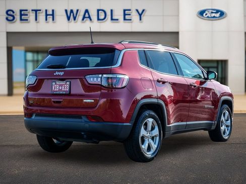 Used 2021 Jeep Compass Latitude FWD image 7