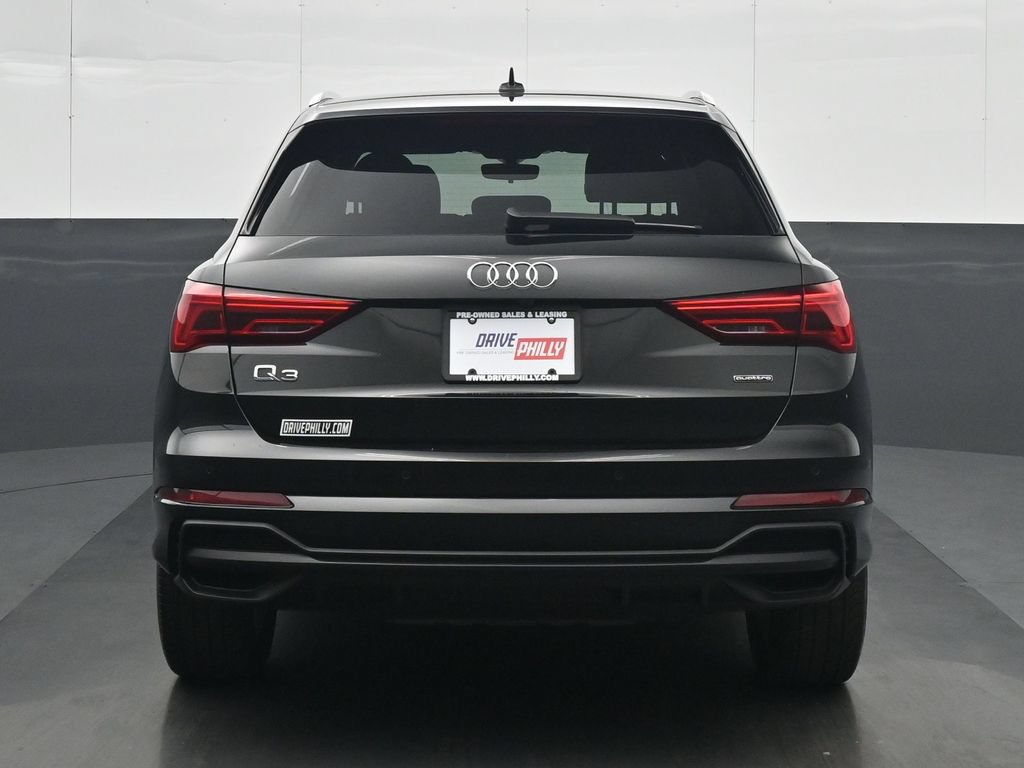 Used 2025 Audi Q3 2.0T Premium AWD/4WD image 5