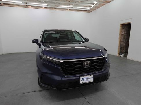 Used 2024 Honda CR-V EX-L image 3