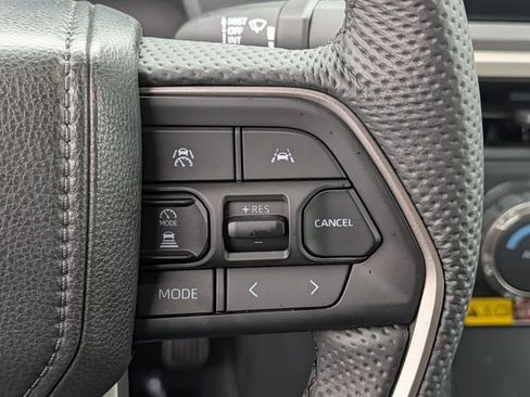Used 2024 Toyota Tacoma TRD Off-Road w/ TRD Off Road Upgrade Package AWD/4WD image 21