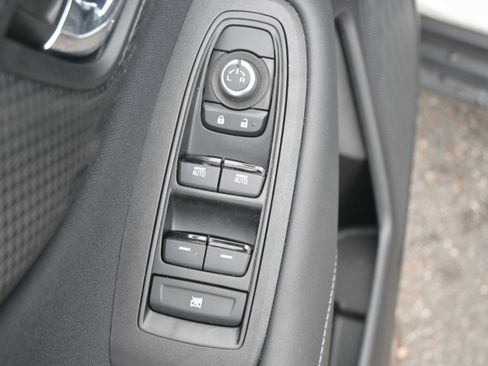 Certified 2025 Subaru Outback Premium w/ Popular Package #1A image 15