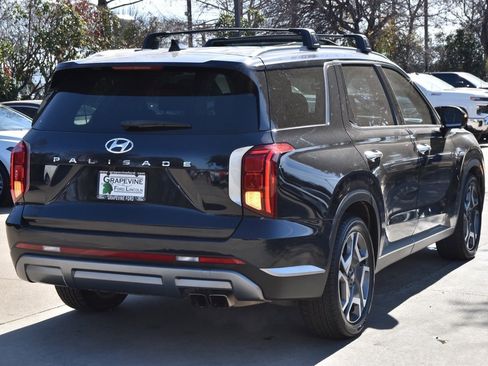 Used 2023 Hyundai Palisade SEL image 8