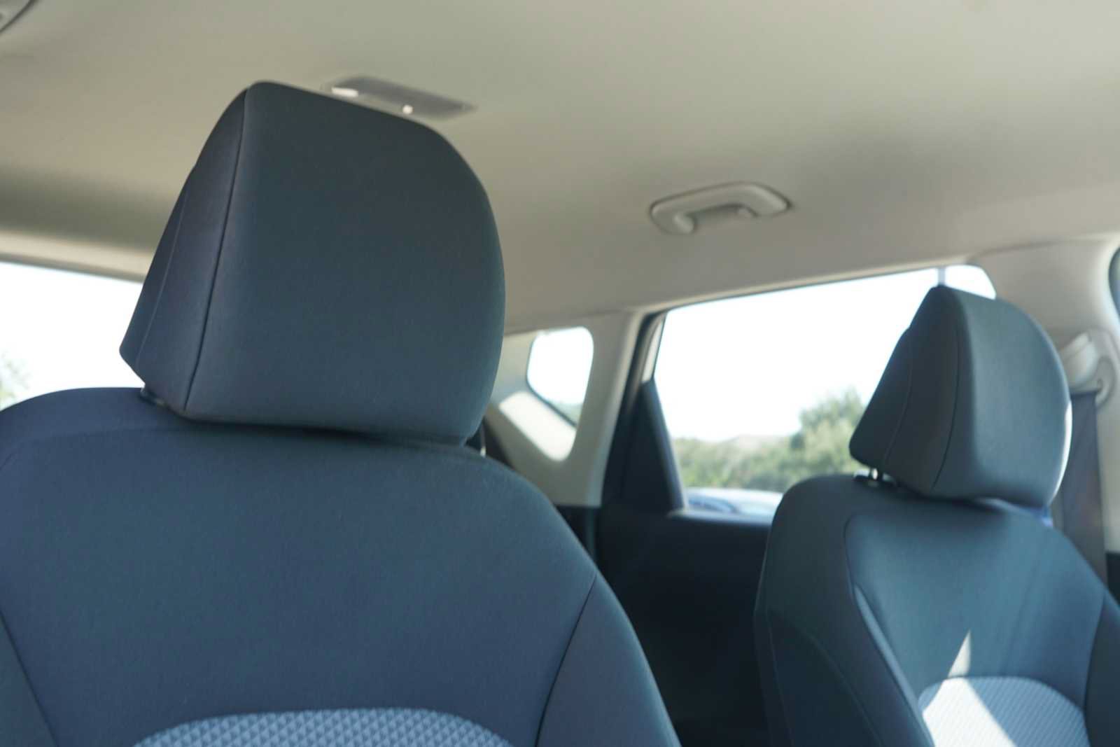 Used 2025 Kia Soul LX w/ LX Technology Package FWD image 26