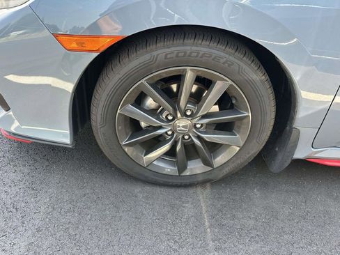 Used 2020 Honda Civic EX image 4