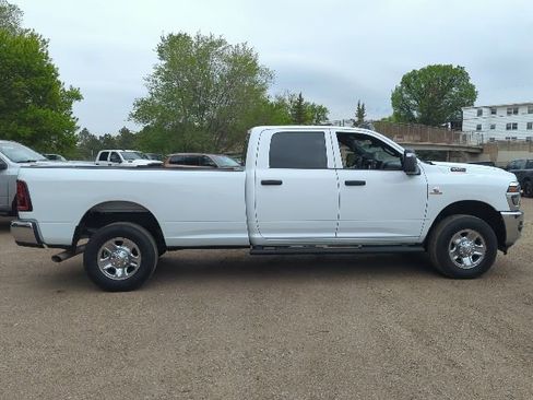 Used 2025 RAM 3500 Tradesman AWD/4WD image 4
