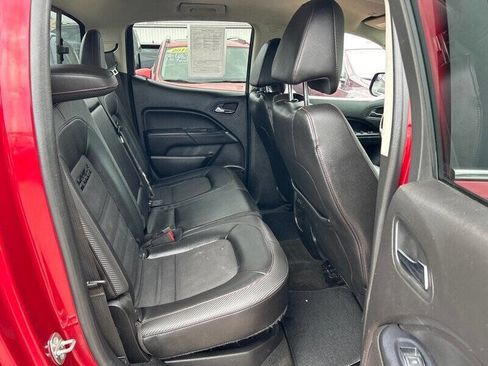 Used 2017 GMC Canyon SLE w/ All Terrain Package image 16