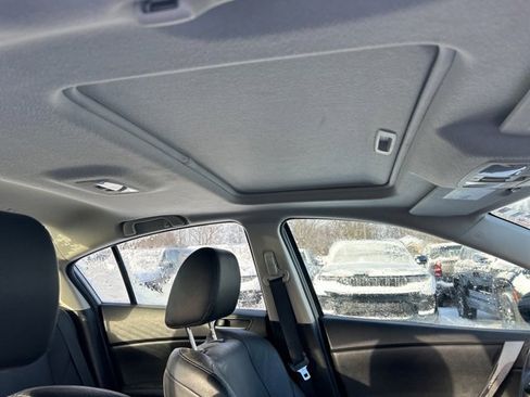 Used 2010 MAZDA MAZDA3 s Grand Touring image 8