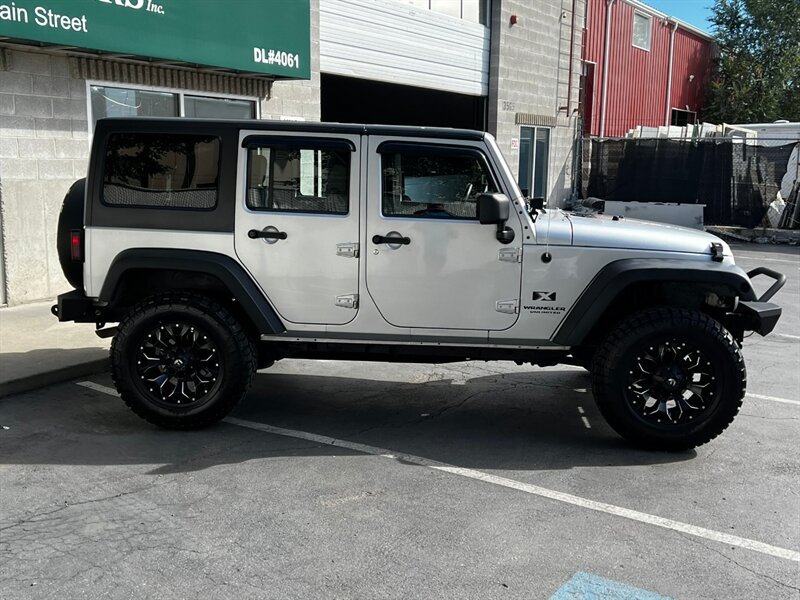 Used 2007 Jeep Wrangler Unlimited X AWD/4WD image 8