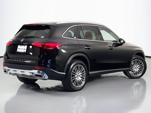 Certified 2026 Mercedes-Benz GLC 300 image 13