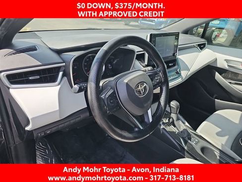Used 2019 Toyota Corolla SE w/ SE Option Package FWD image 9