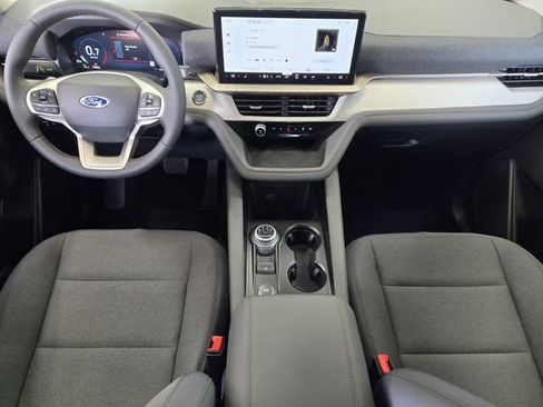 New 2026 Ford Explorer Active image 19