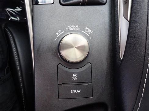 Used 2017 Lexus IS 350 F Sport w/ F Sport Package AWD/4WD image 15