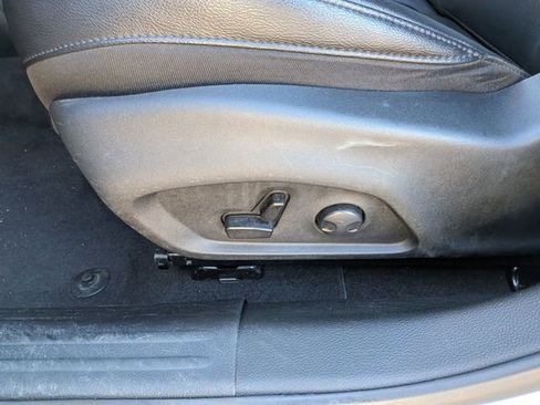 Used 2024 Jeep Compass Limited image 15