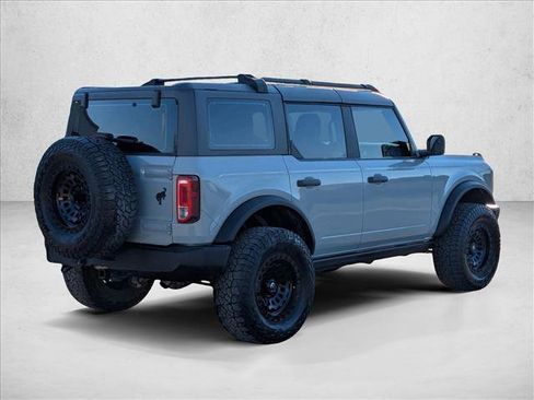 Used 2022 Ford Bronco 4-Door image 5