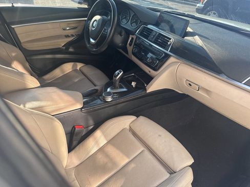 Used 2018 BMW 330i xDrive Sedan w/ Premium Package AWD/4WD image 9
