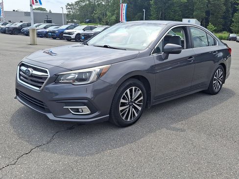 Used 2019 Subaru Legacy 2.5i Premium AWD/4WD image 3
